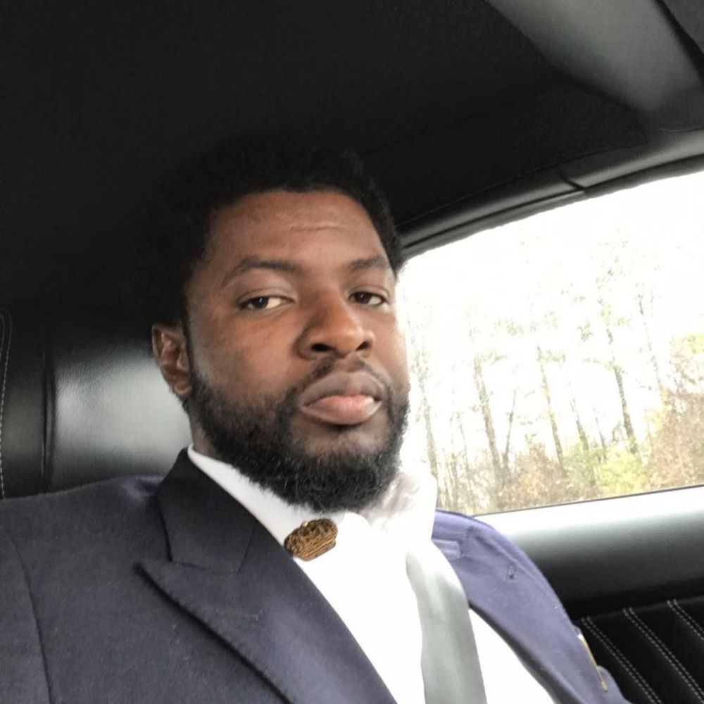 Meet your Posher, Feyisayo